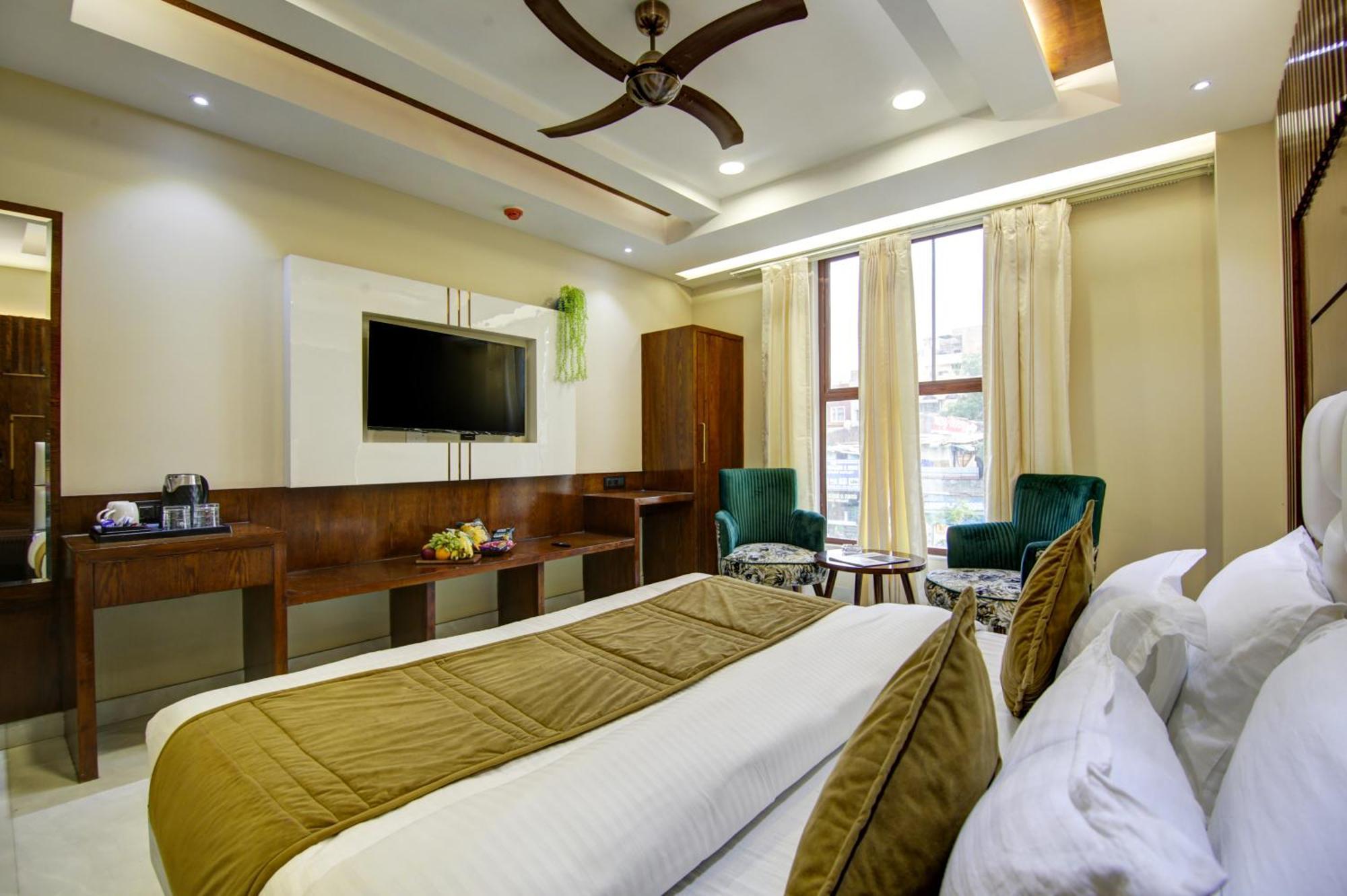 The Leena Interntional-traveller's Choice Winner 2025 Hotel